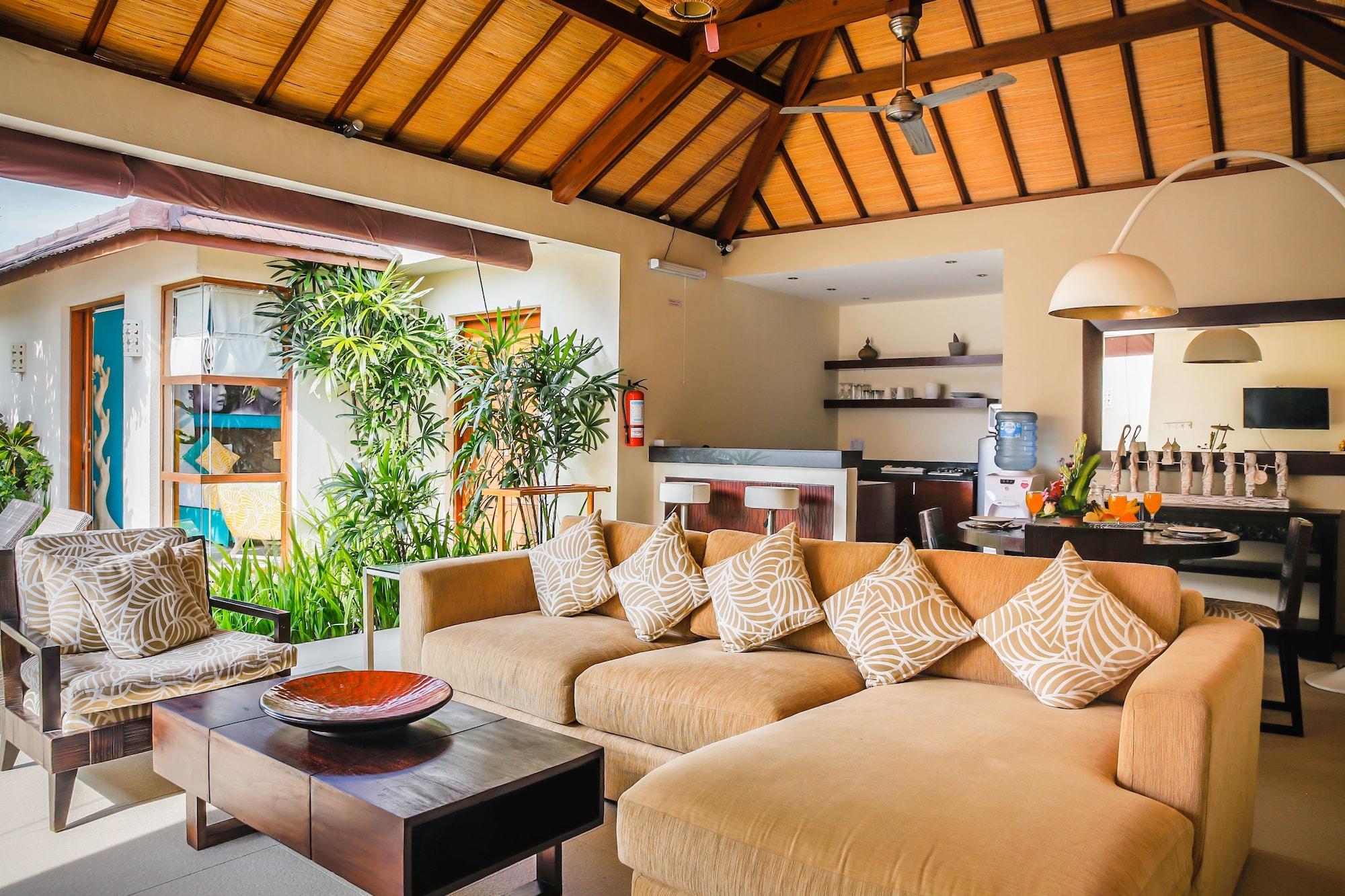 Samana Villas Legian  Exterior photo