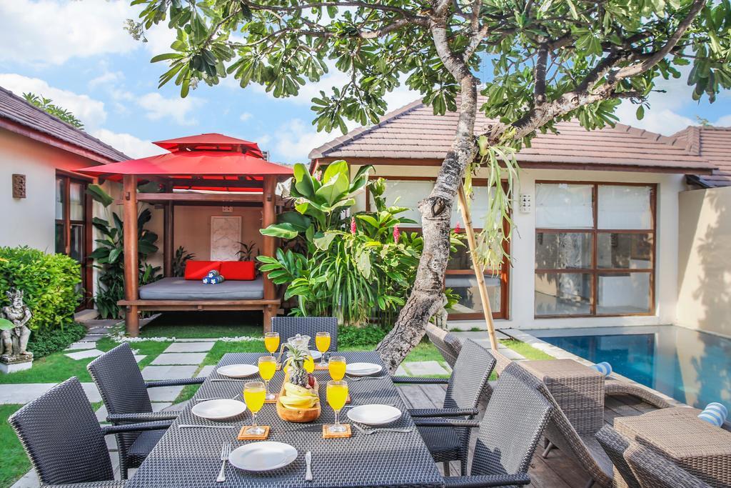 Samana Villas Legian  Exterior photo