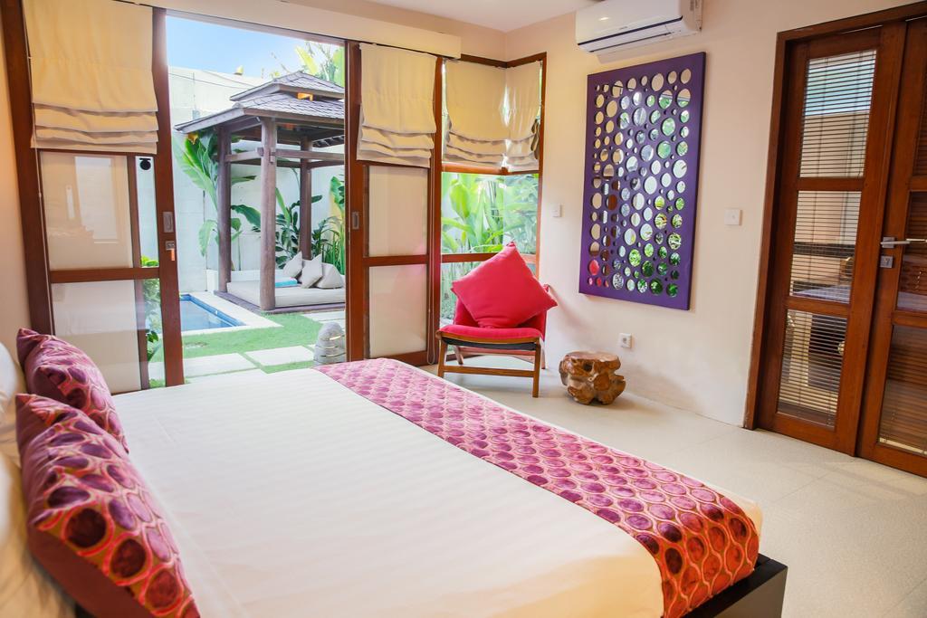 Samana Villas Legian  Exterior photo