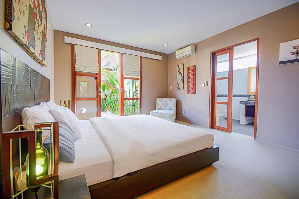 Samana Villas Legian  Exterior photo