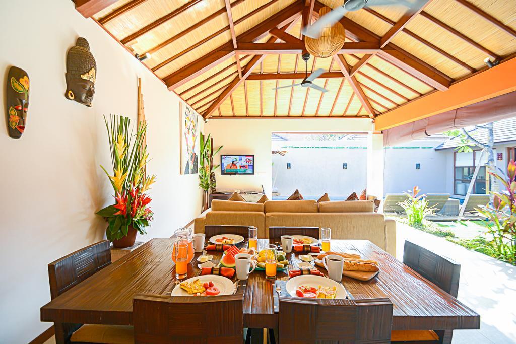 Samana Villas Legian  Exterior photo