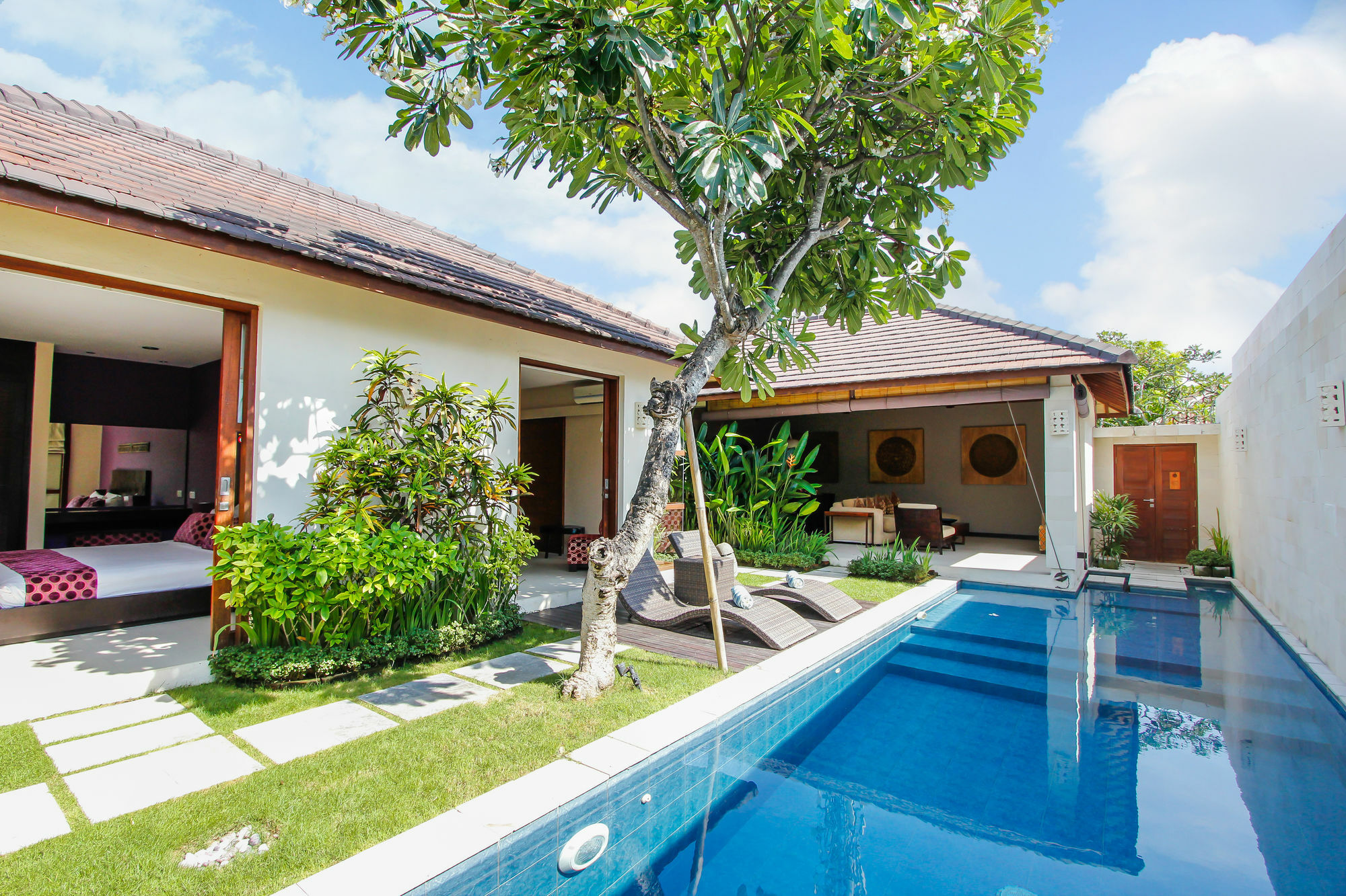 Samana Villas Legian  Exterior photo